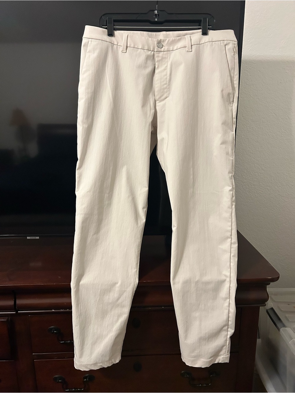 lululemon athletica Men's Straight Chinos in White